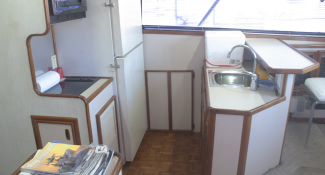 38ft Blackfin Cabin